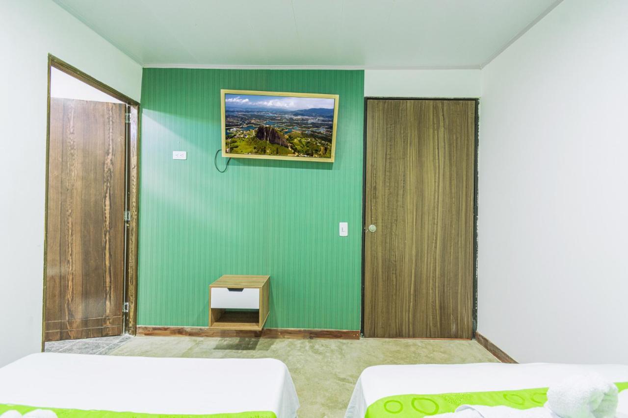 Nomada Hotel Guatapé Buitenkant foto